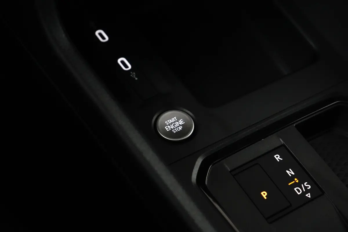 Life Maxi eHybrid 7 PERSOONS - NIEUWSTAAT - DIGITAAL DISPLAY