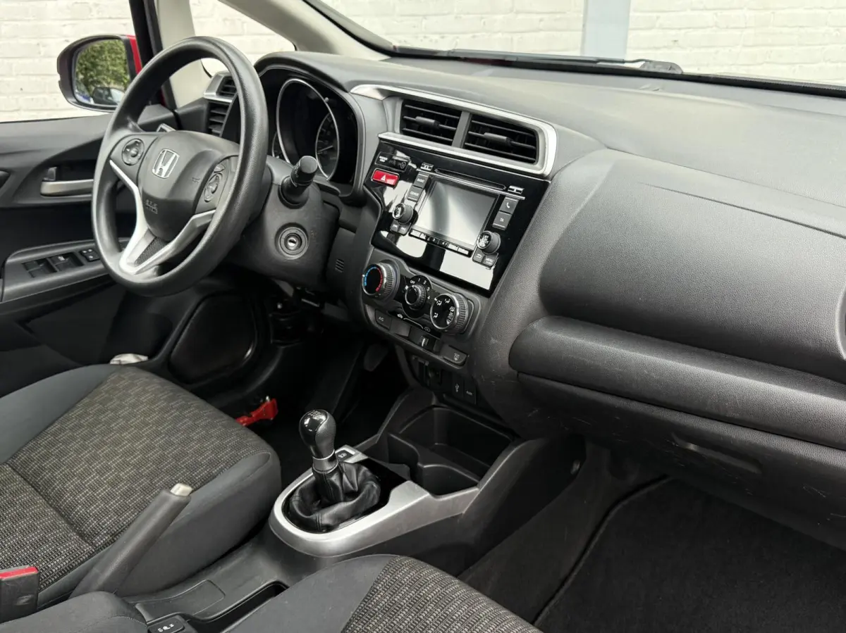 1.3 i-VTEC / Orig. NL / Dealer OH / Cruise / Stoelverwarming