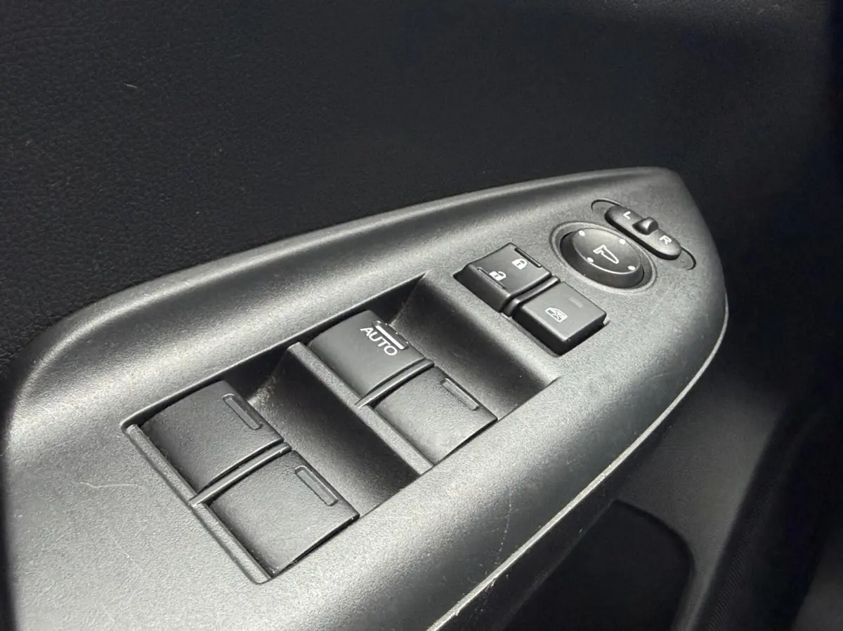 1.3 i-VTEC / Orig. NL / Dealer OH / Cruise / Stoelverwarming