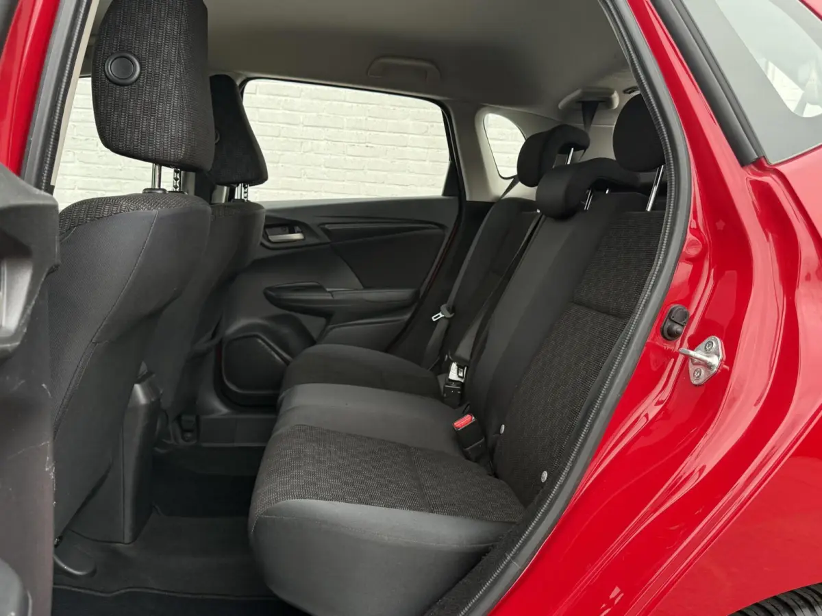 1.3 i-VTEC / Orig. NL / Dealer OH / Cruise / Stoelverwarming