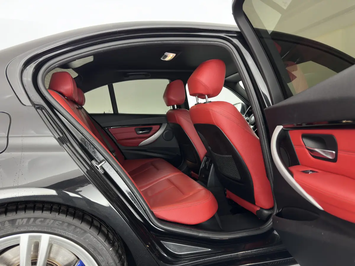 330e Centennial High Executive M-Sportpack (Plug-in) {SoH-88%} Aut. *LEATHER | FULL-LED | HEATED-SPORTSEATS | NAVI-FULLMAP | PRIVACY-GLASS | ECC | PDC | CRUISE | 18''ALU*