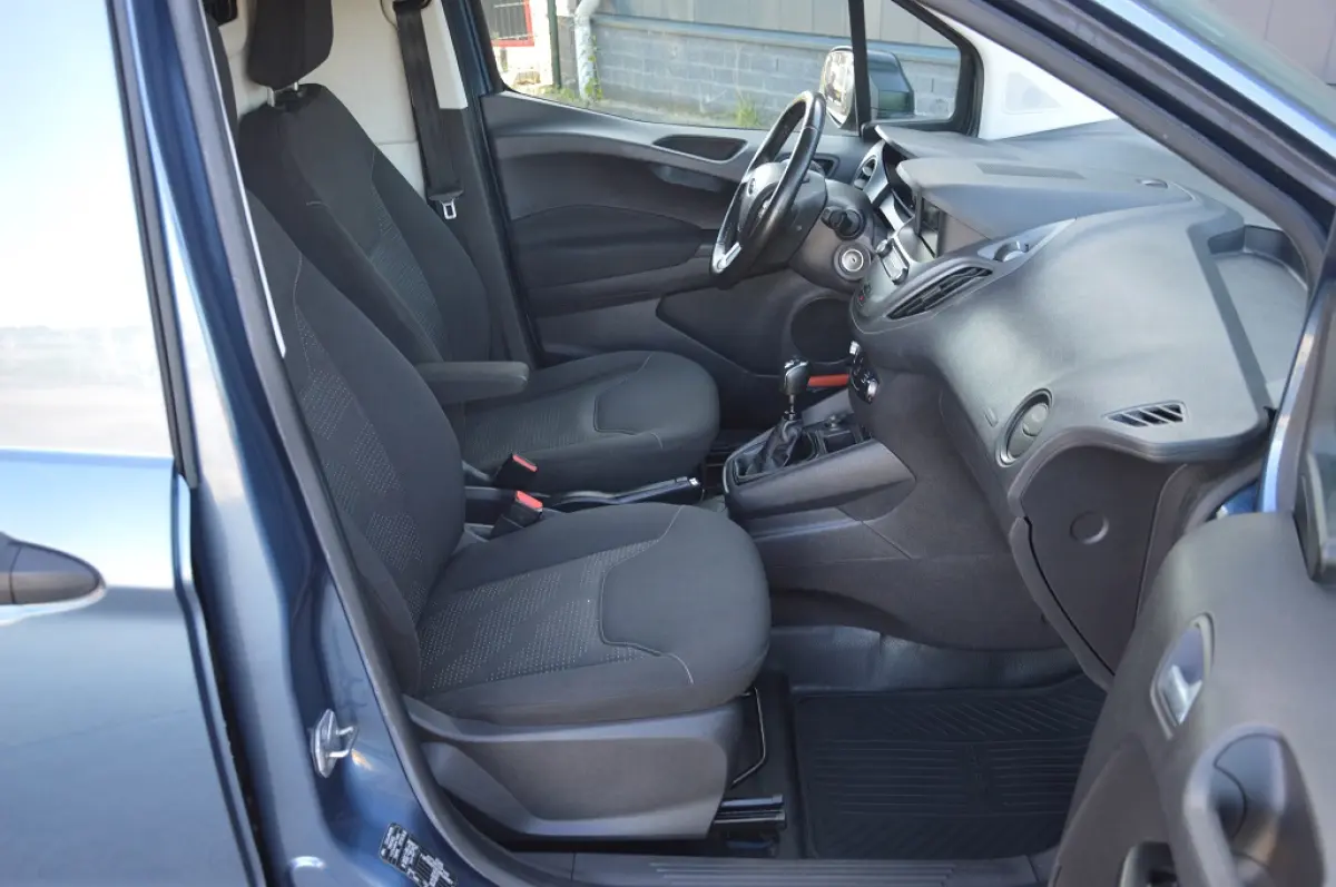1.5 TDCI Euro 6 Trend Duratorq S&S Airco Schuifdeur Trekhaak