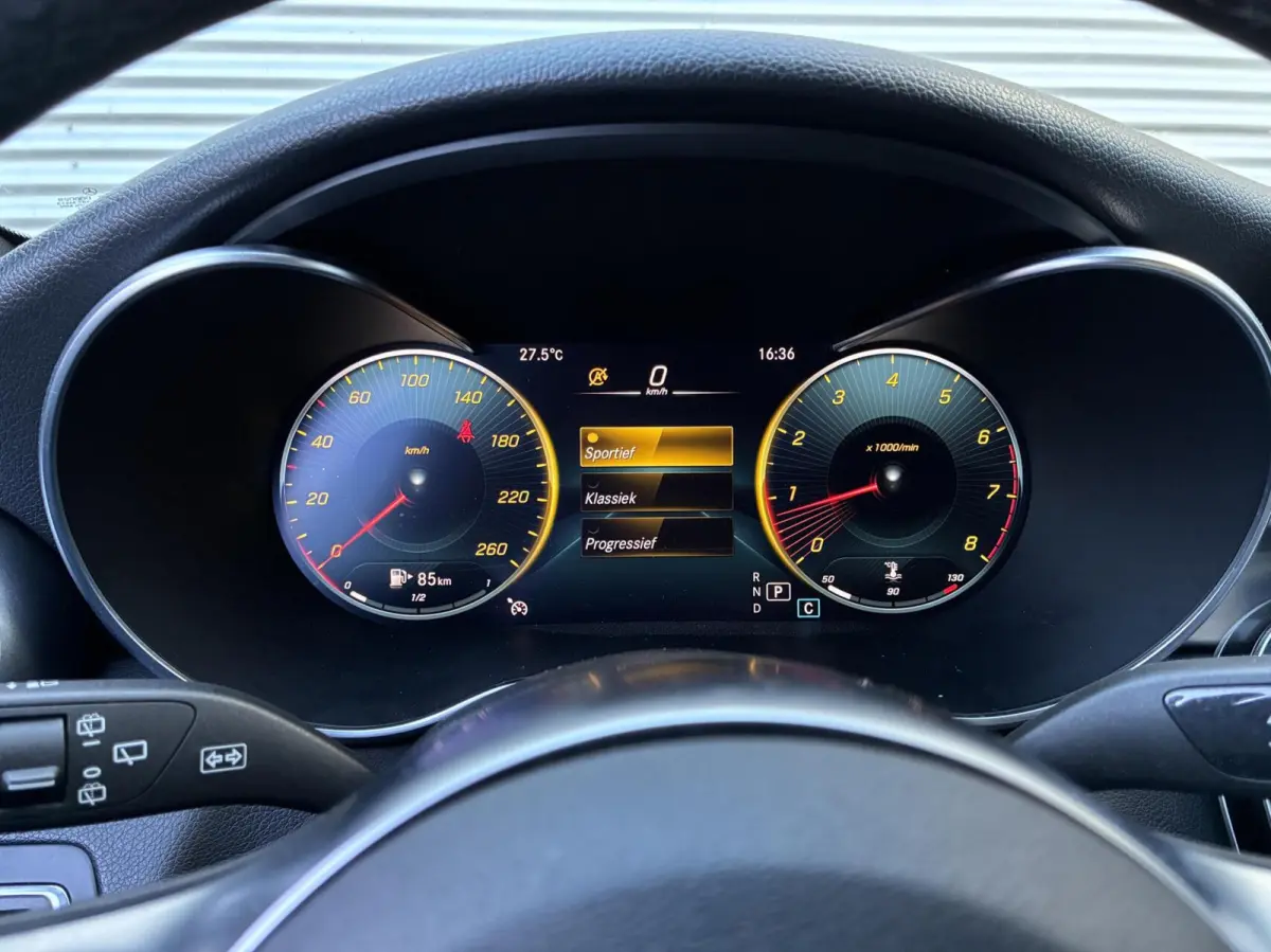 160 Autom AMG Led Navi Cruise Pdc 2020 Facelift Model NL Auto Trekhaak Perfecte Staat 2 De Eigenaar