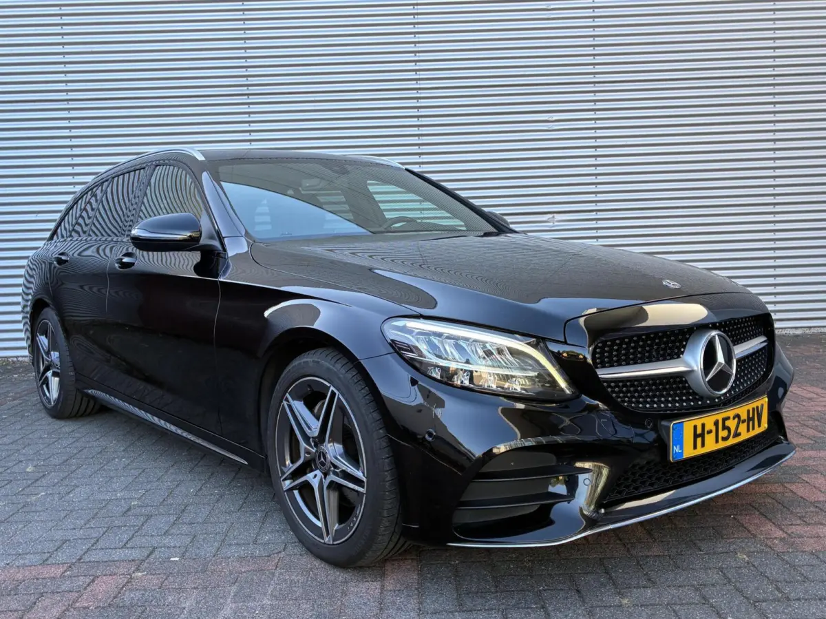 160 Autom AMG Led Navi Cruise Pdc 2020 Facelift Model NL Auto Trekhaak Perfecte Staat 2 De Eigenaar