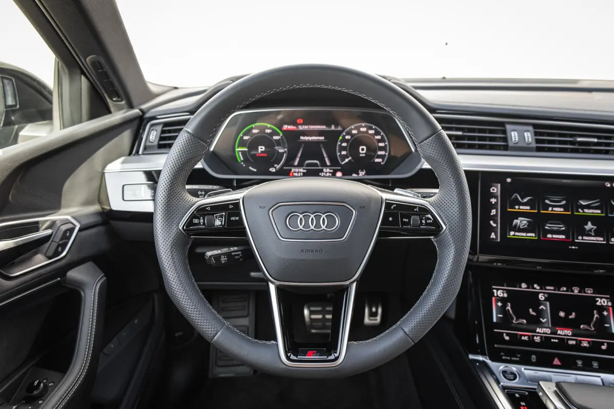 55 408pk quattro S Edition 115 kWh | Panoramadak | B&O | Supersport | 360 Camera | Head-up Display