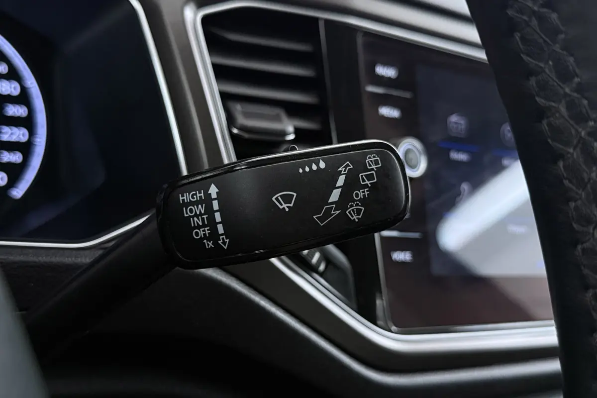 1.0 TSI Style | Trekhaak | 70.000 KM! | CarPlay | Climate Control | Stoelverwarming | Adap. Cruise |