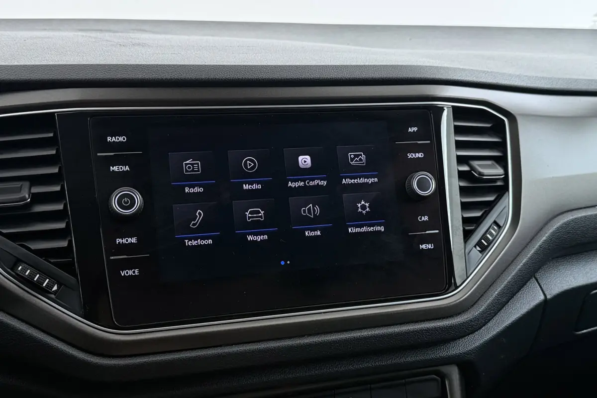 1.0 TSI Style | Trekhaak | 70.000 KM! | CarPlay | Climate Control | Stoelverwarming | Adap. Cruise |