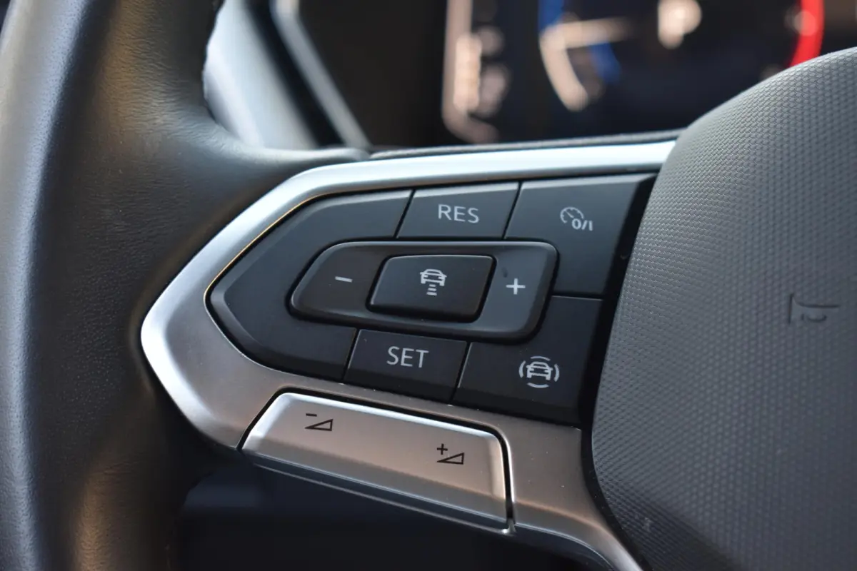 1.0 TSI Style Automaat | Carplay Navigatie | Digitaal dashboard | 12 mnd BOVAG garantie | Whatsapp 06-53188999