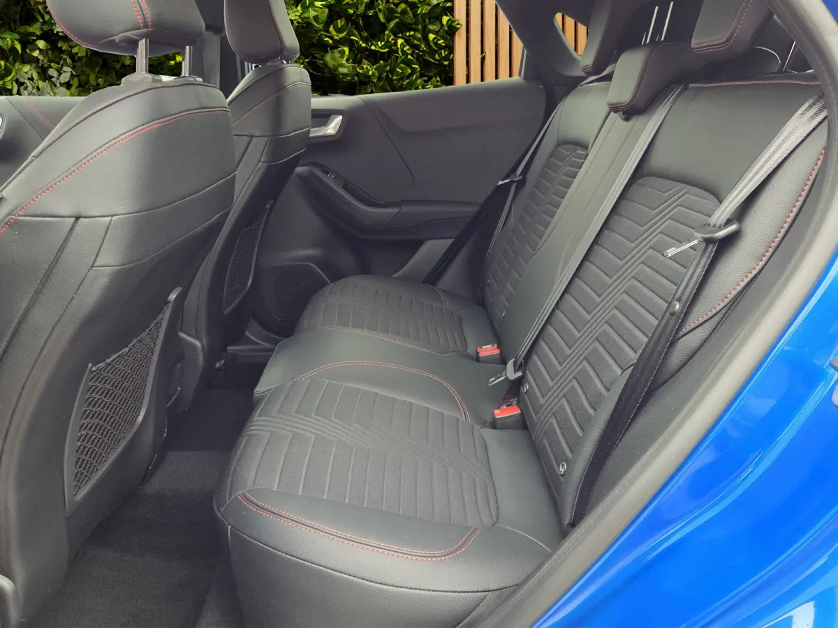 1.0 EcoBoost ST-Line X Carplay | Cruise control | Half Leder | Navigatie  | Achteruitrij camera | B&O | 18"