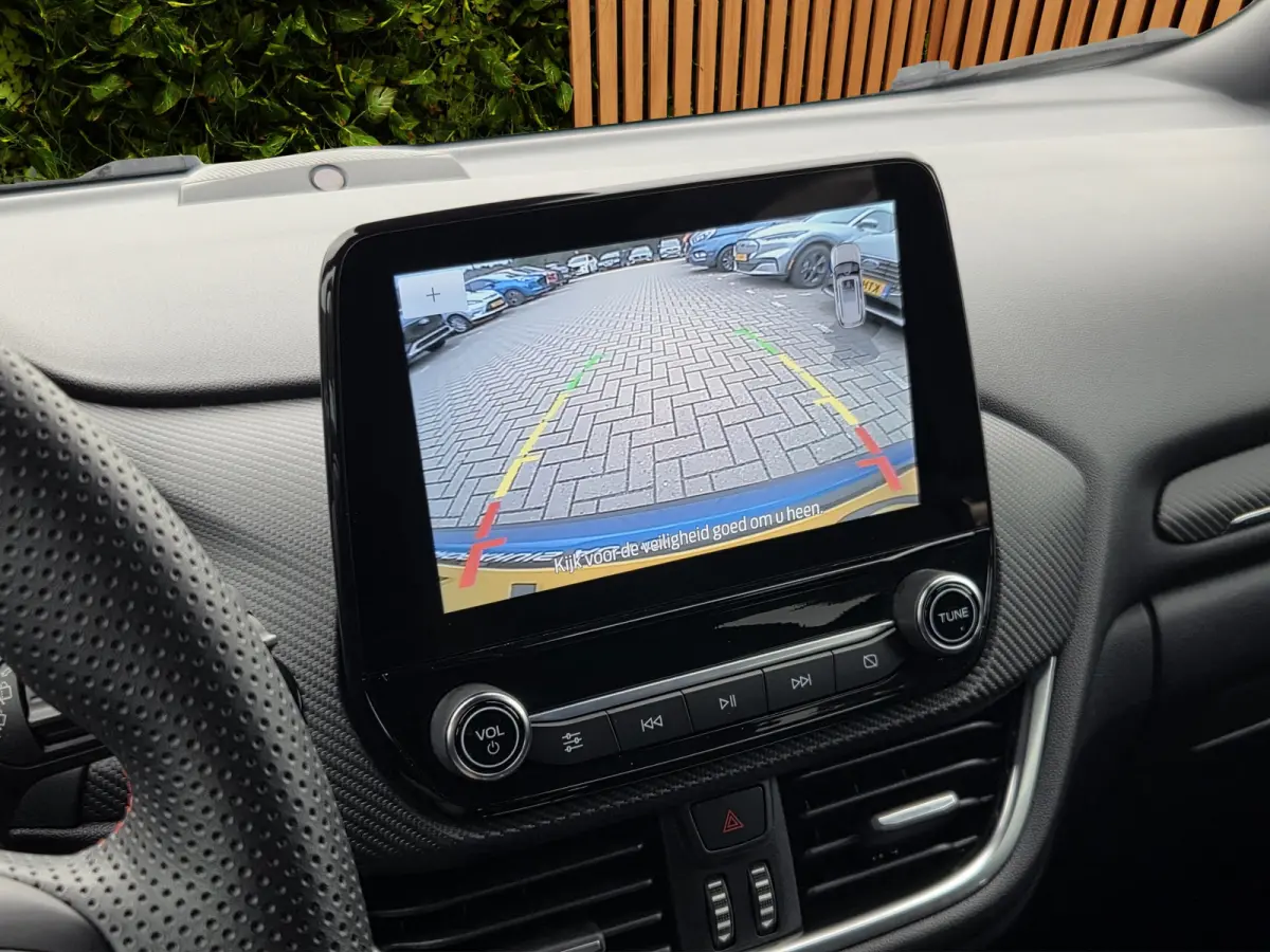 1.0 EcoBoost ST-Line X Carplay | Cruise control | Half Leder | Navigatie  | Achteruitrij camera | B&O | 18"