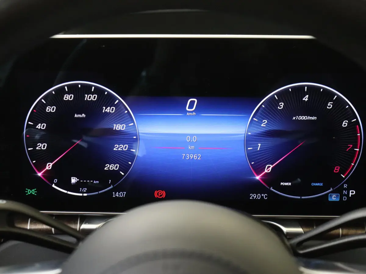 580 4MATIC Lang AMG Line Panoramadak/ 21 inch/ Burmester 4D/ Standkachel/ Rear Executive/ Achterasbesturing