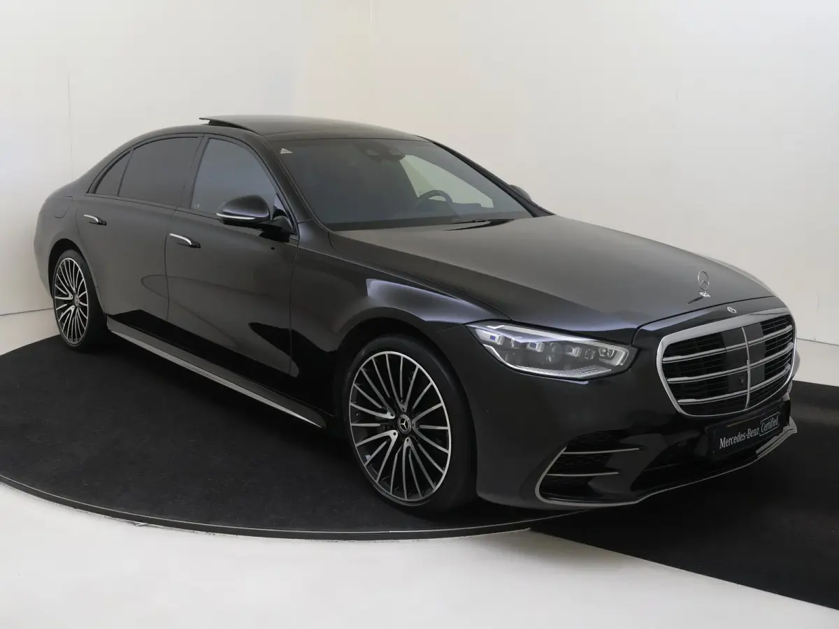 580 4MATIC Lang AMG Line Panoramadak/ 21 inch/ Burmester 4D/ Standkachel/ Rear Executive/ Achterasbesturing