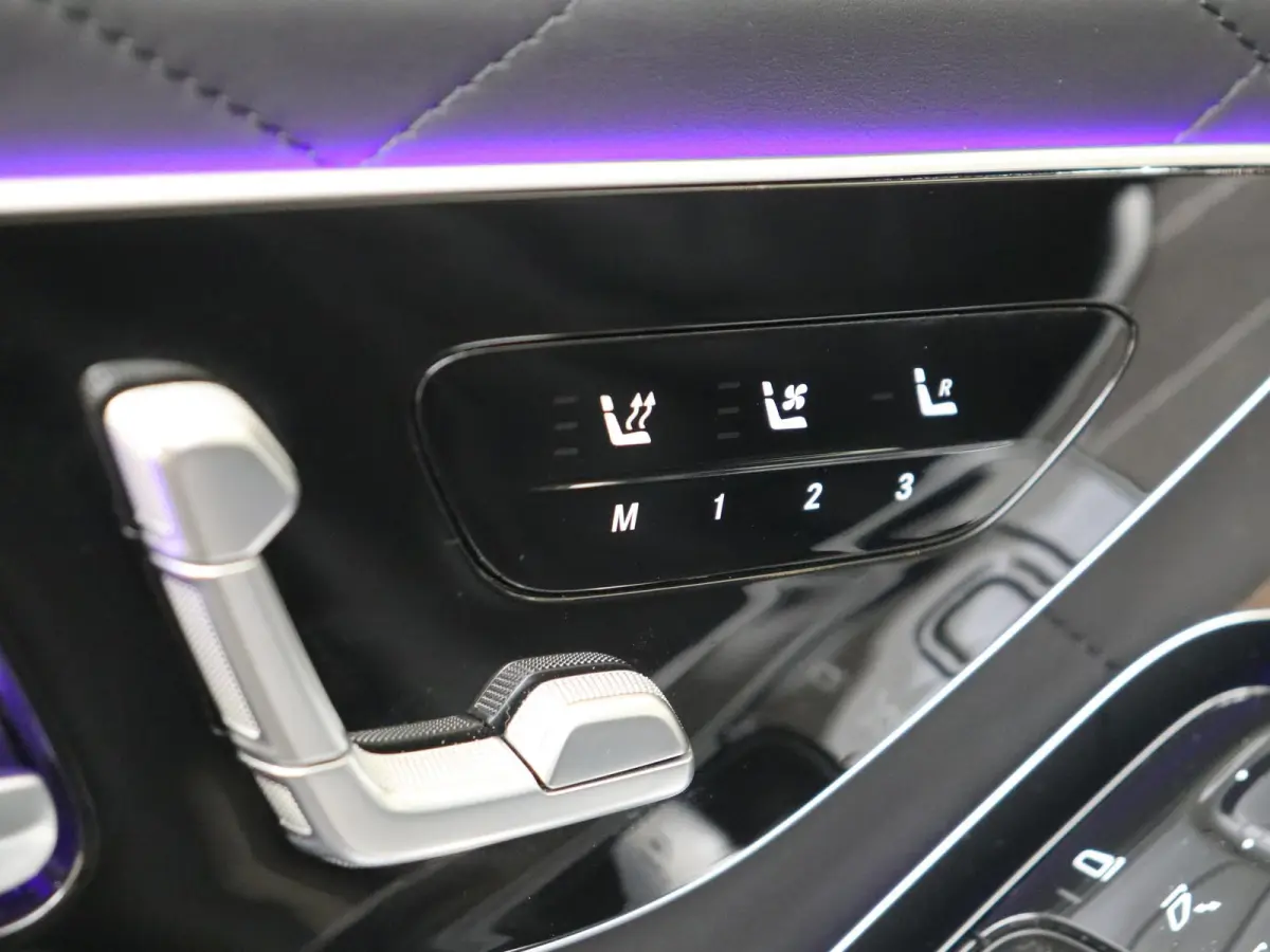 580 4MATIC Lang AMG Line Panoramadak/ 21 inch/ Burmester 4D/ Standkachel/ Rear Executive/ Achterasbesturing