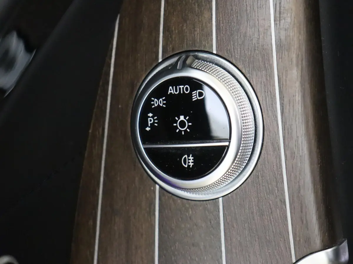 580 4MATIC Lang AMG Line Panoramadak/ 21 inch/ Burmester 4D/ Standkachel/ Rear Executive/ Achterasbesturing