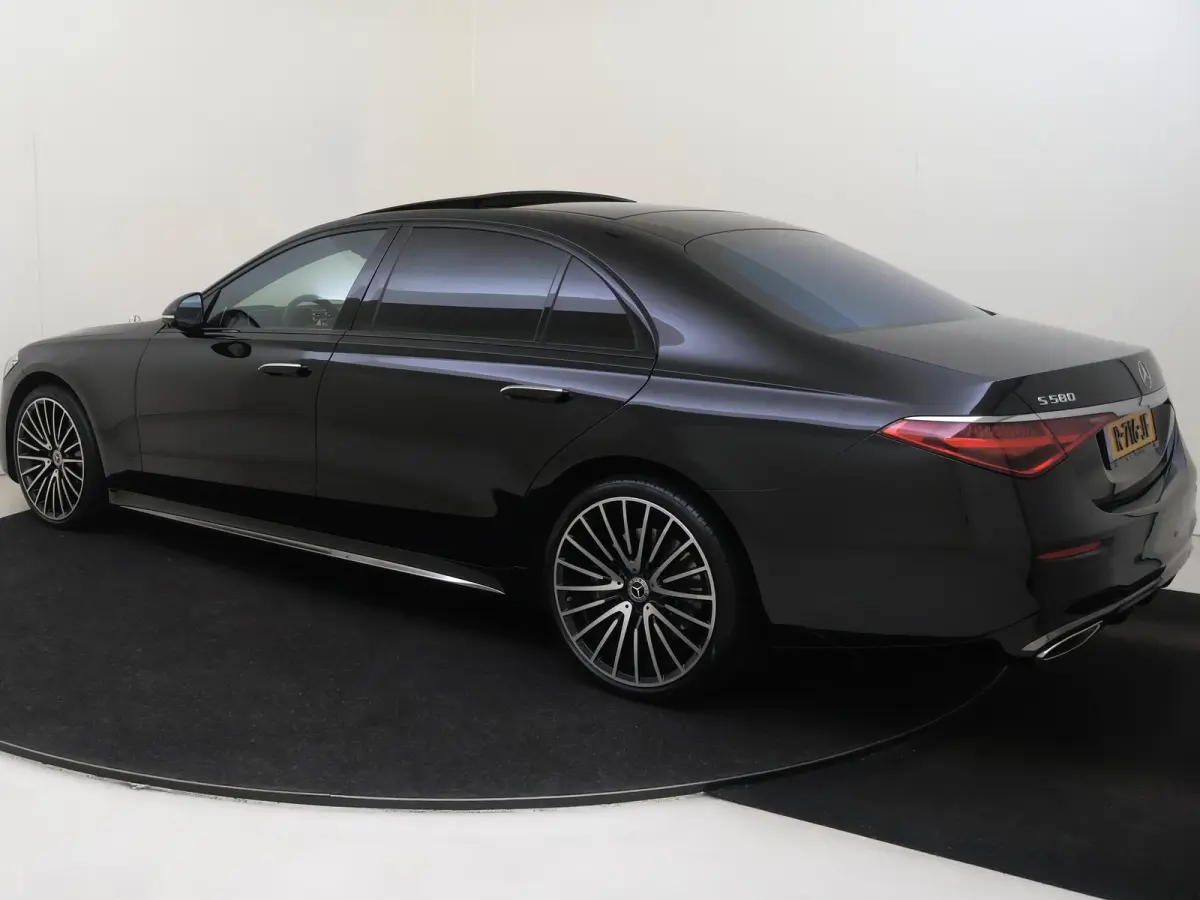 580 4MATIC Lang AMG Line Panoramadak/ 21 inch/ Burmester 4D/ Standkachel/ Rear Executive/ Achterasbesturing