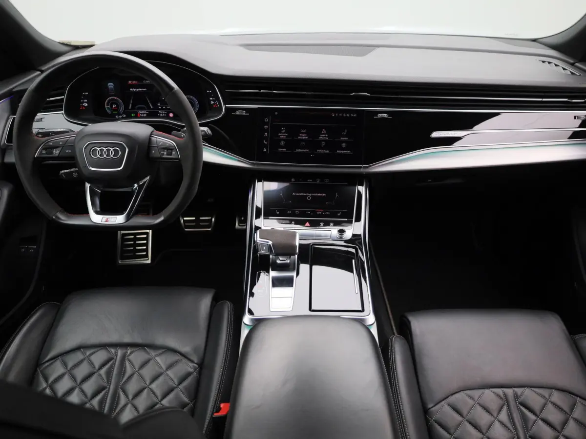55 TFSI e quattro S-Line | Wordt Verwacht | Panoramadak | Achteruitrijcamera | Parkeersensoren | Stoelverwarming | Stoelventilatie | Luchtvering | Trekhaak |
