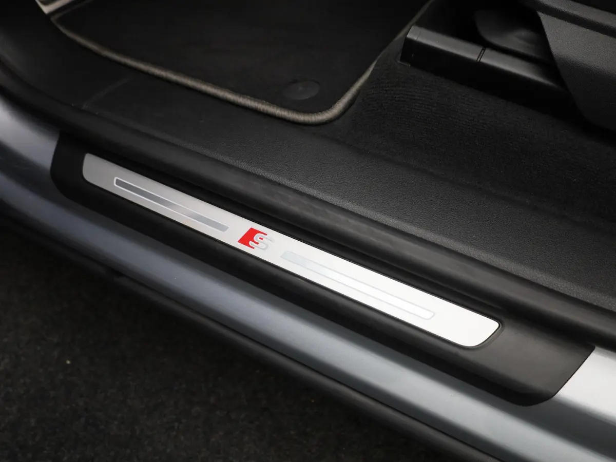 55 TFSI e quattro S-Line | Wordt Verwacht | Panoramadak | Achteruitrijcamera | Parkeersensoren | Stoelverwarming | Stoelventilatie | Luchtvering | Trekhaak |