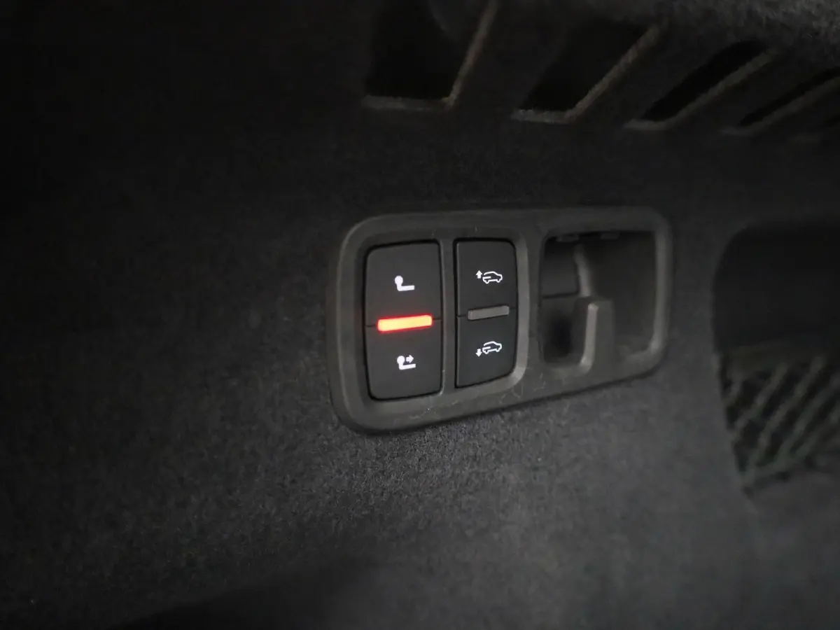 55 TFSI e quattro S-Line | Wordt Verwacht | Panoramadak | Achteruitrijcamera | Parkeersensoren | Stoelverwarming | Stoelventilatie | Luchtvering | Trekhaak |