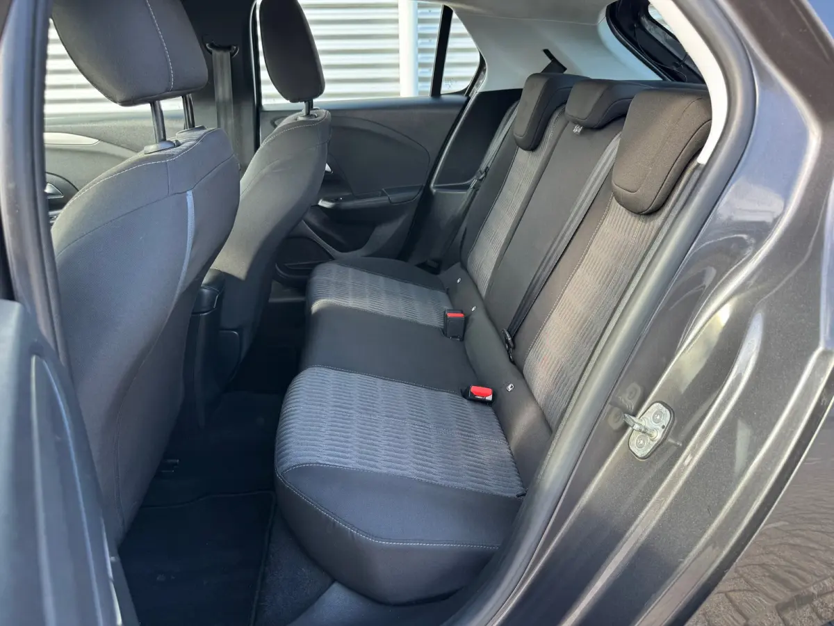 1.2 Edition,Airco,LM velgen,Cruisecontrol,Carplay/Android,Navigatie,