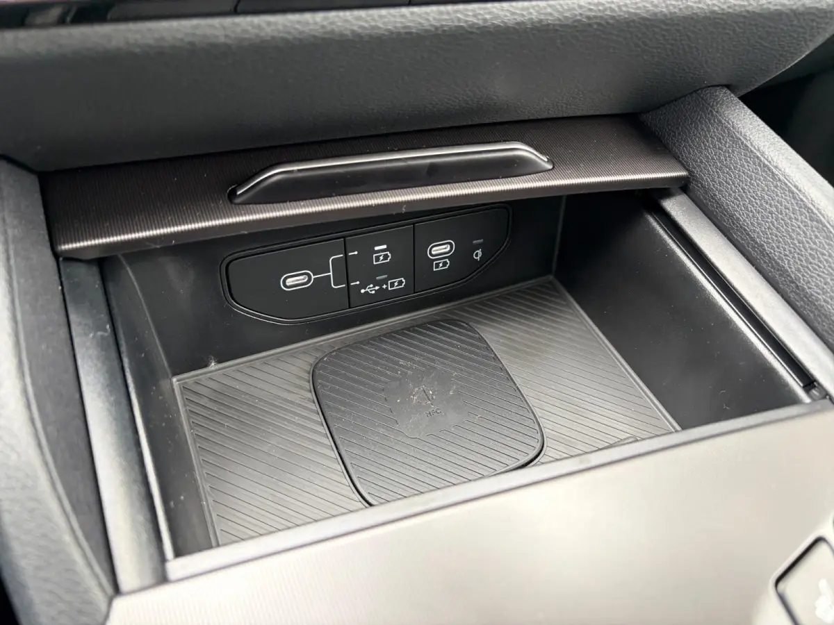 1.6 T-GDi Hybrid GT-PlusLine | Rijdende Demo! | Trekgewicht 1510 kg! | Trekhaak Afneembaar 13-Polige Stekker | Apple Carplay / Android Auto | Navigatiesysteem | Stoelverwarming + Stoelkoelin