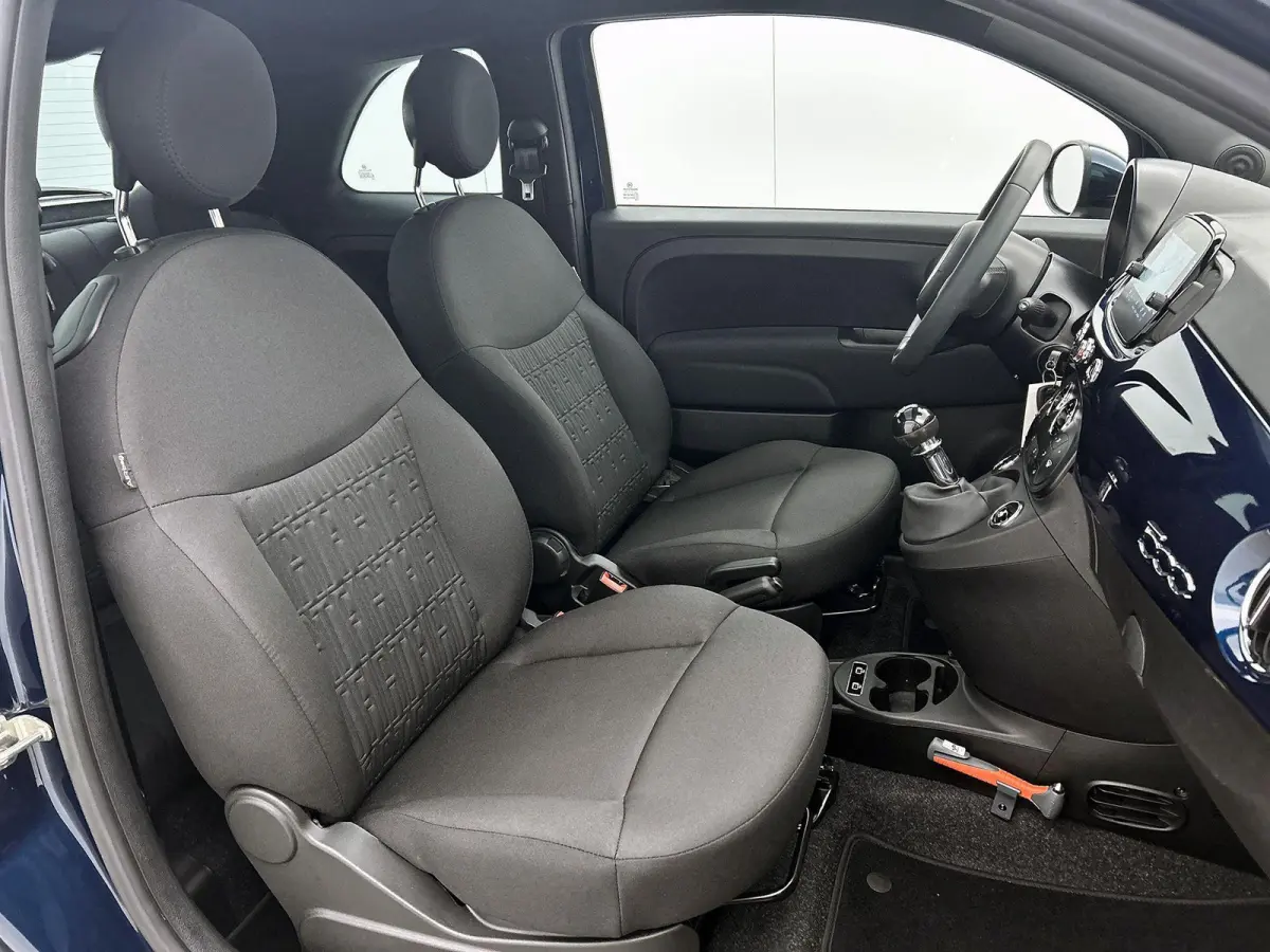 1.0 Hybrid Dolcevita | Apple Carplay / Android Auto | Panoramadak | Parkeersensoren | Climate Control |