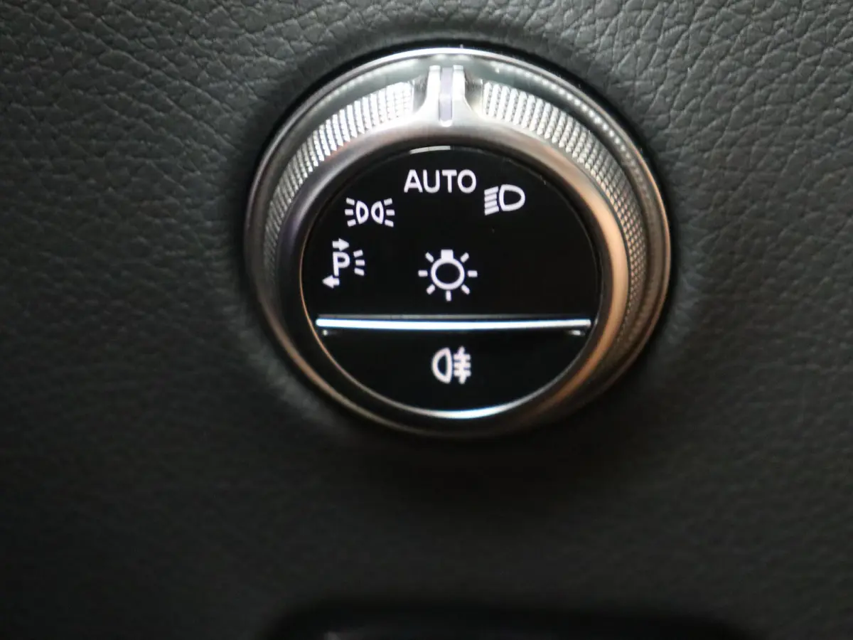 4MATIC AMG Line Premium Plus /Panoramadak /Memory /HUD /360 Camera /Burmester
