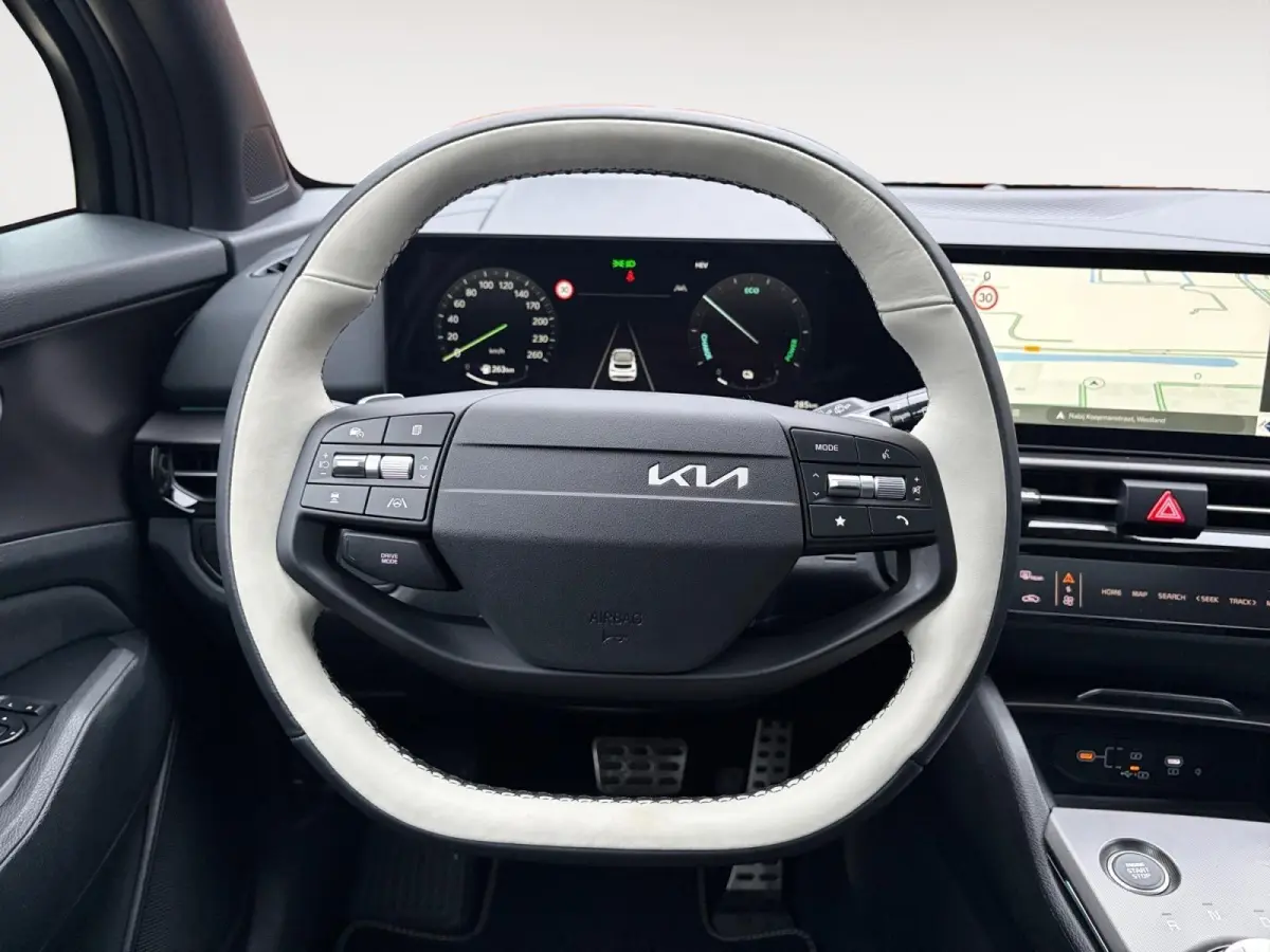 1.6 T-GDi Plug-in Hybrid GT-Line | Direct leverbaar! | Glazen schuif-/kanteldak | Elektrisch verstelbare stoelen | Elektrisch bedienbare achterklep | Stoelverwarming- voor en achter | Dodeho