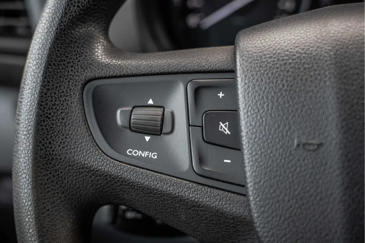 1.5 BlueHDi 100 | 3-Zits | Camera | Carplay | Cruise | PDC | Airco