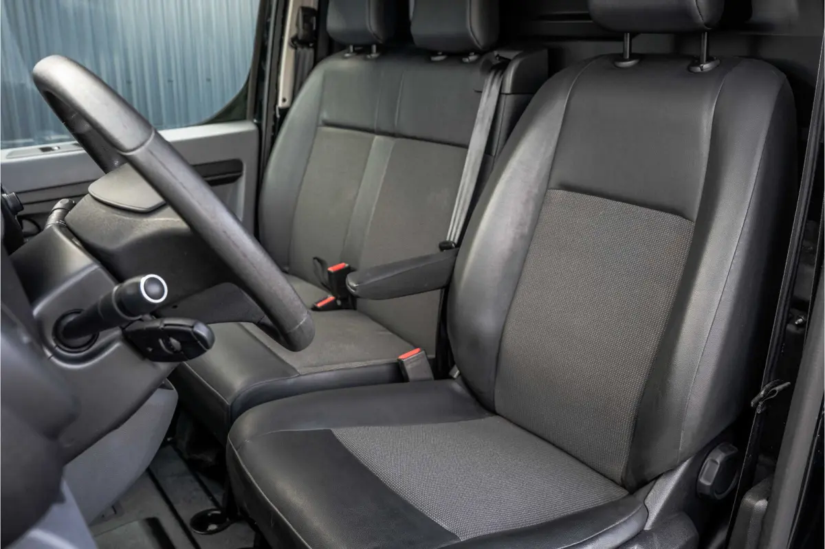 1.5 BlueHDi 100 | 3-Zits | Camera | Carplay | Cruise | PDC | Airco