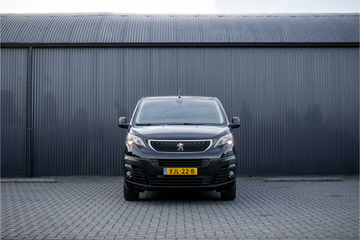 1.5 BlueHDi 100 | 3-Zits | Camera | Carplay | Cruise | PDC | Airco