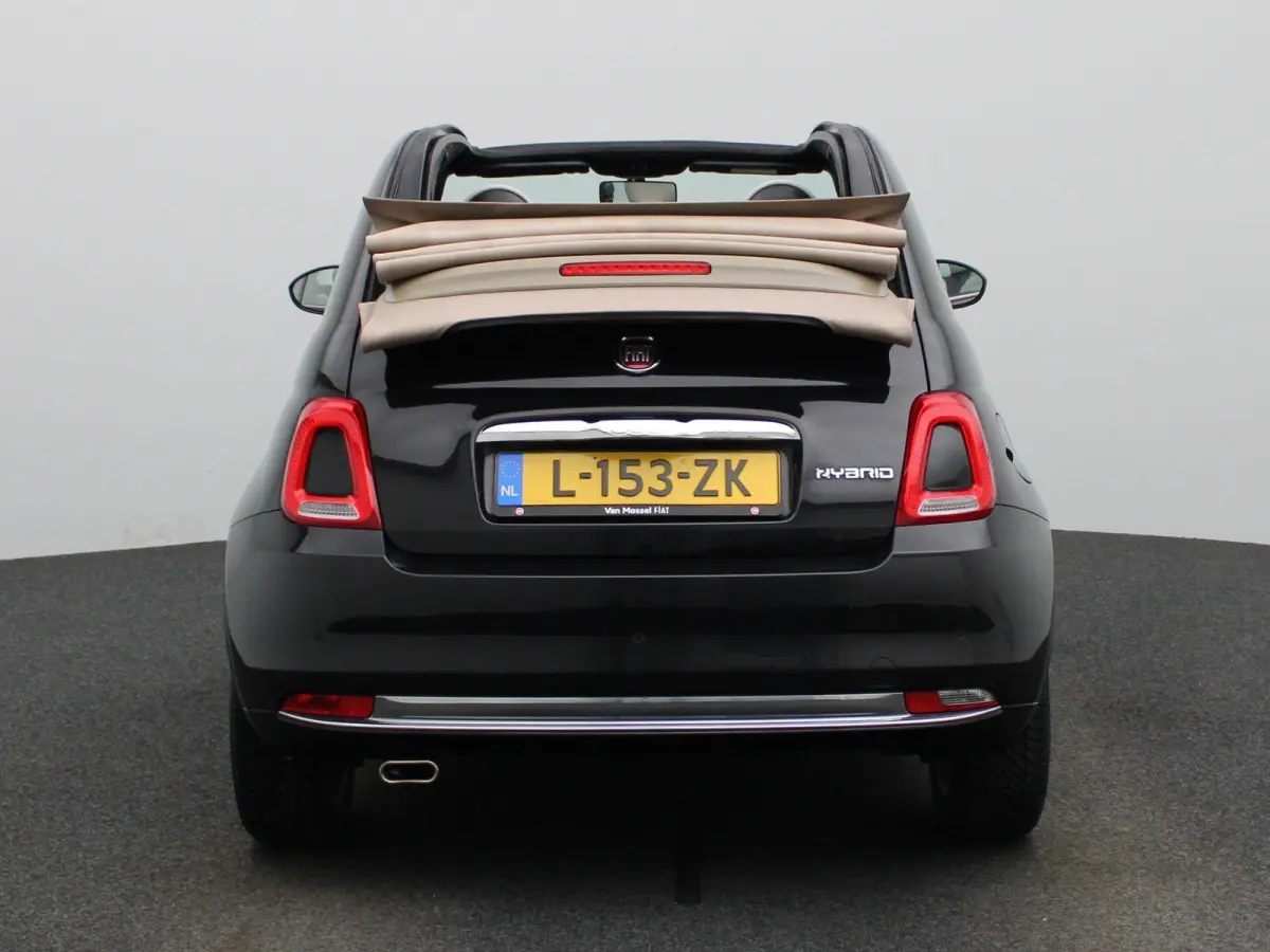 1.0 Hybrid Dolcevita | Wordt Verwacht | Apple Carplay / Android Auto | Parkeersensoren | Cabrio |
