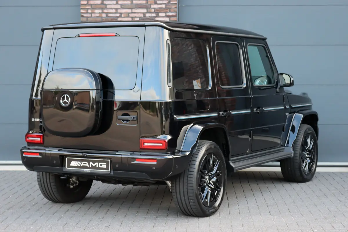 Edition One 116 kWh | Schuifdak | Distronic | Multicontourstoelen | Burmester | Nappa Leder | Surround Camera | Augmented Reality | Keyless Go |
