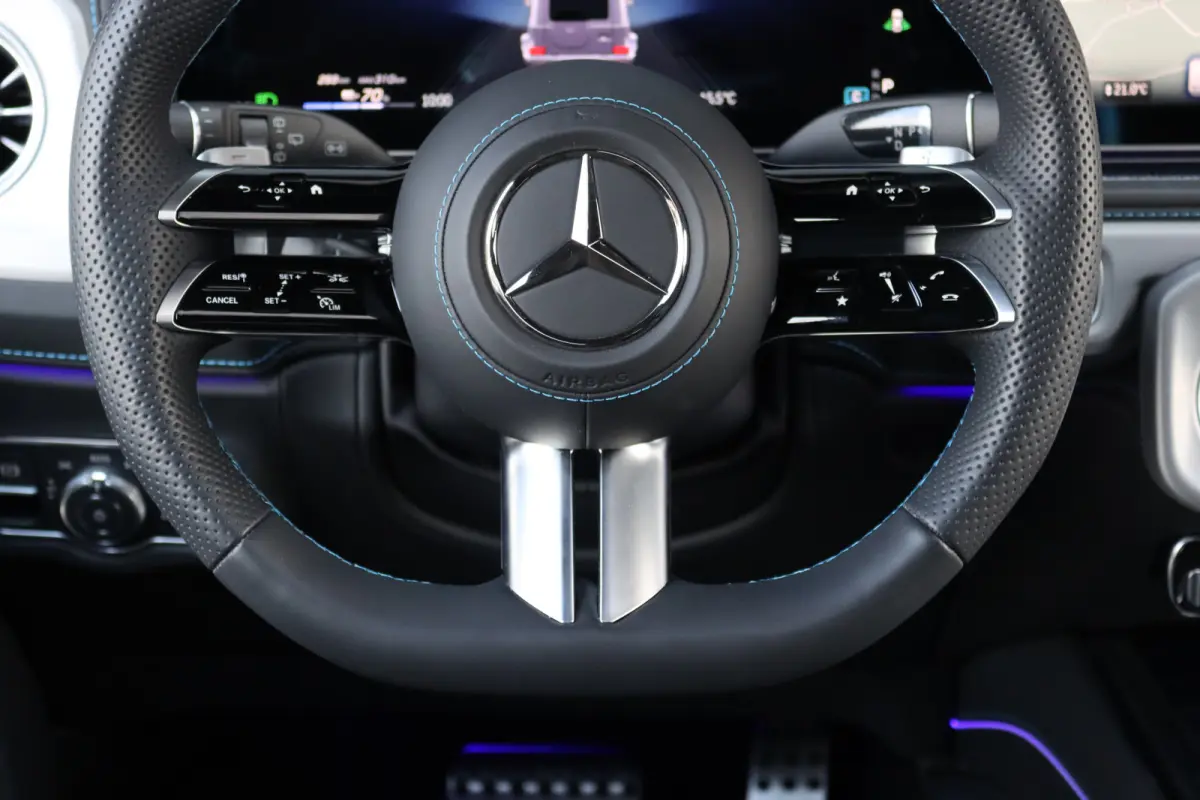 Edition One 116 kWh | Schuifdak | Distronic | Multicontourstoelen | Burmester | Nappa Leder | Surround Camera | Augmented Reality | Keyless Go |