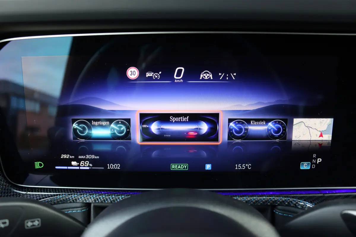 Edition One 116 kWh | Schuifdak | Distronic | Multicontourstoelen | Burmester | Nappa Leder | Surround Camera | Augmented Reality | Keyless Go |
