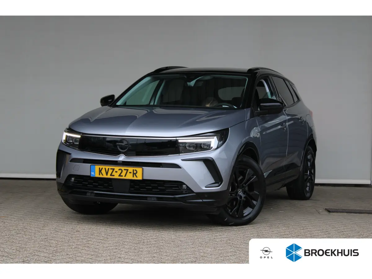 1.6 Turbo Plug-In Hybrid GS Line | Stoel- stuurwielverwarming | Adapt. Cruise control | Dode hoek sensoren | AFL led matrix koplampen |