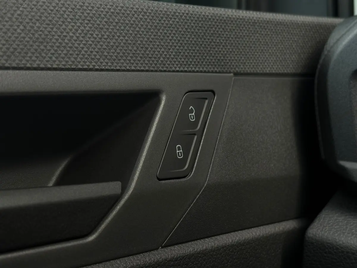 Maxi 1.5 TSI Hybride Limited Edition | Achteruitrijcamera | Alarm klasse 1(startblokkering) | Cruise control adaptief