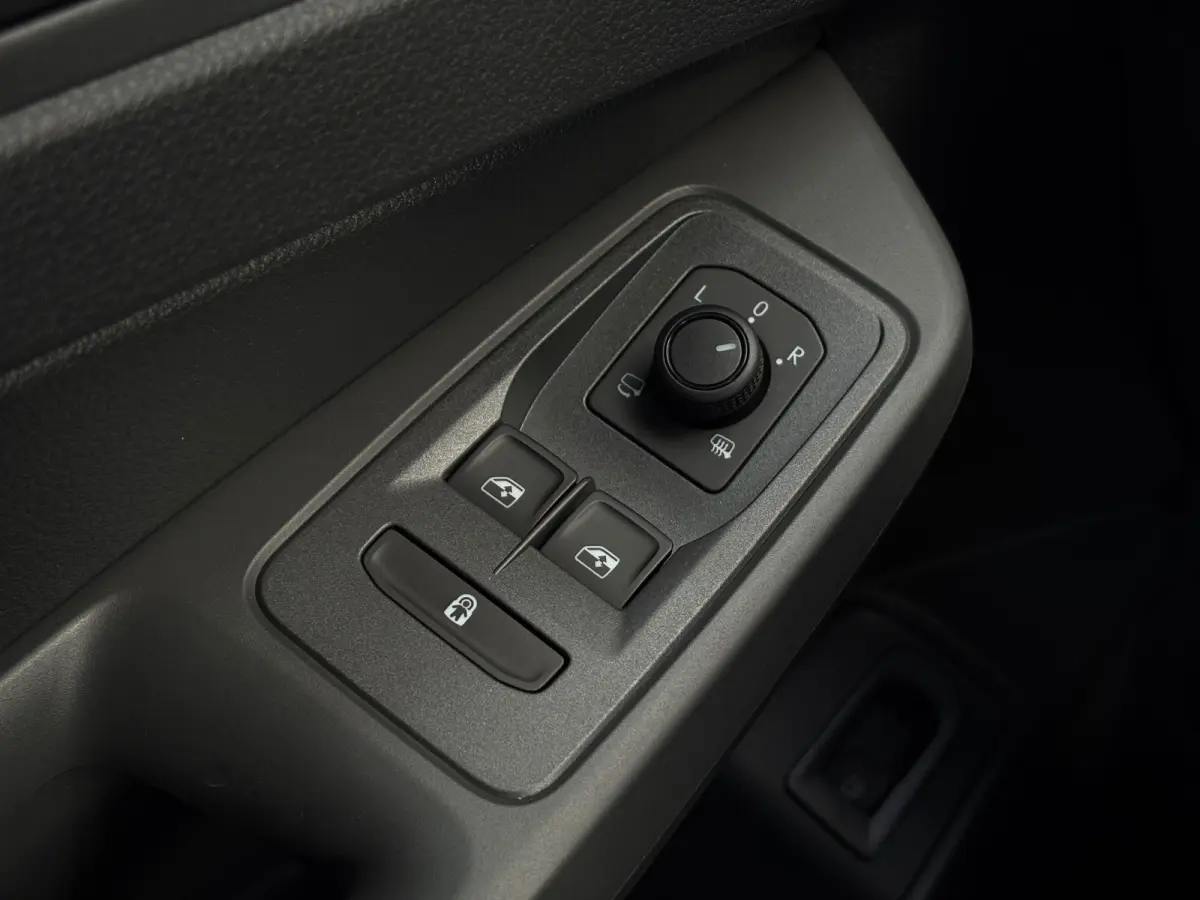 Maxi 1.5 TSI Hybride Limited Edition | Achteruitrijcamera | Alarm klasse 1(startblokkering) | Cruise control adaptief