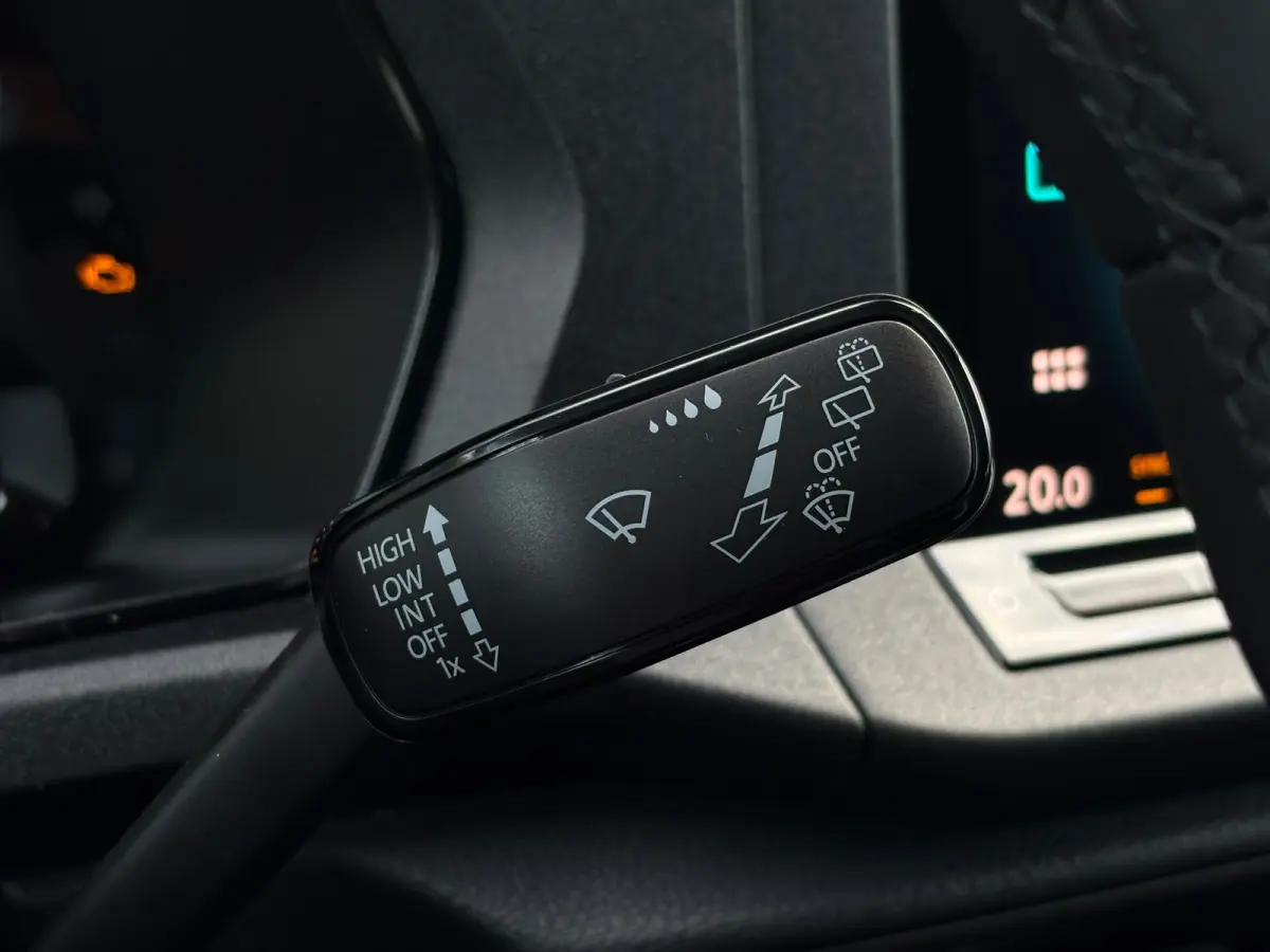 Maxi 1.5 TSI Hybride Limited Edition | Achteruitrijcamera | Alarm klasse 1(startblokkering) | Cruise control adaptief