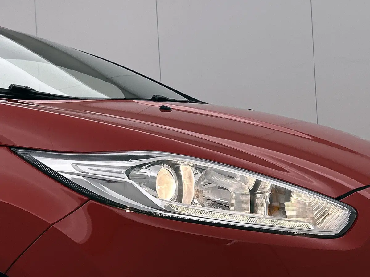 1.0 EcoBoost Titanium | Airco | Parkeersensoren |