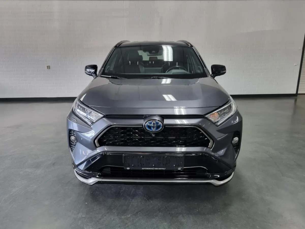 2.5 Plug-in Hybrid AWD Bi-Tone Plus / JBL / HUD / BSM