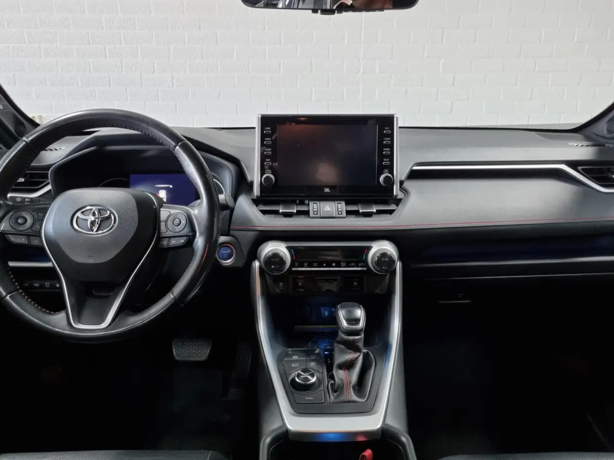 2.5 Plug-in Hybrid AWD Bi-Tone Plus / JBL / HUD / BSM