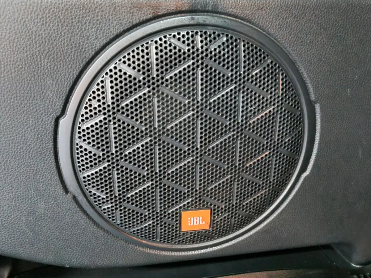 2.5 Plug-in Hybrid AWD Bi-Tone Plus / JBL / HUD / BSM