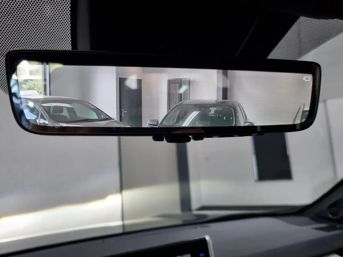 2.5 Plug-in Hybrid AWD Bi-Tone Plus / JBL / HUD / BSM