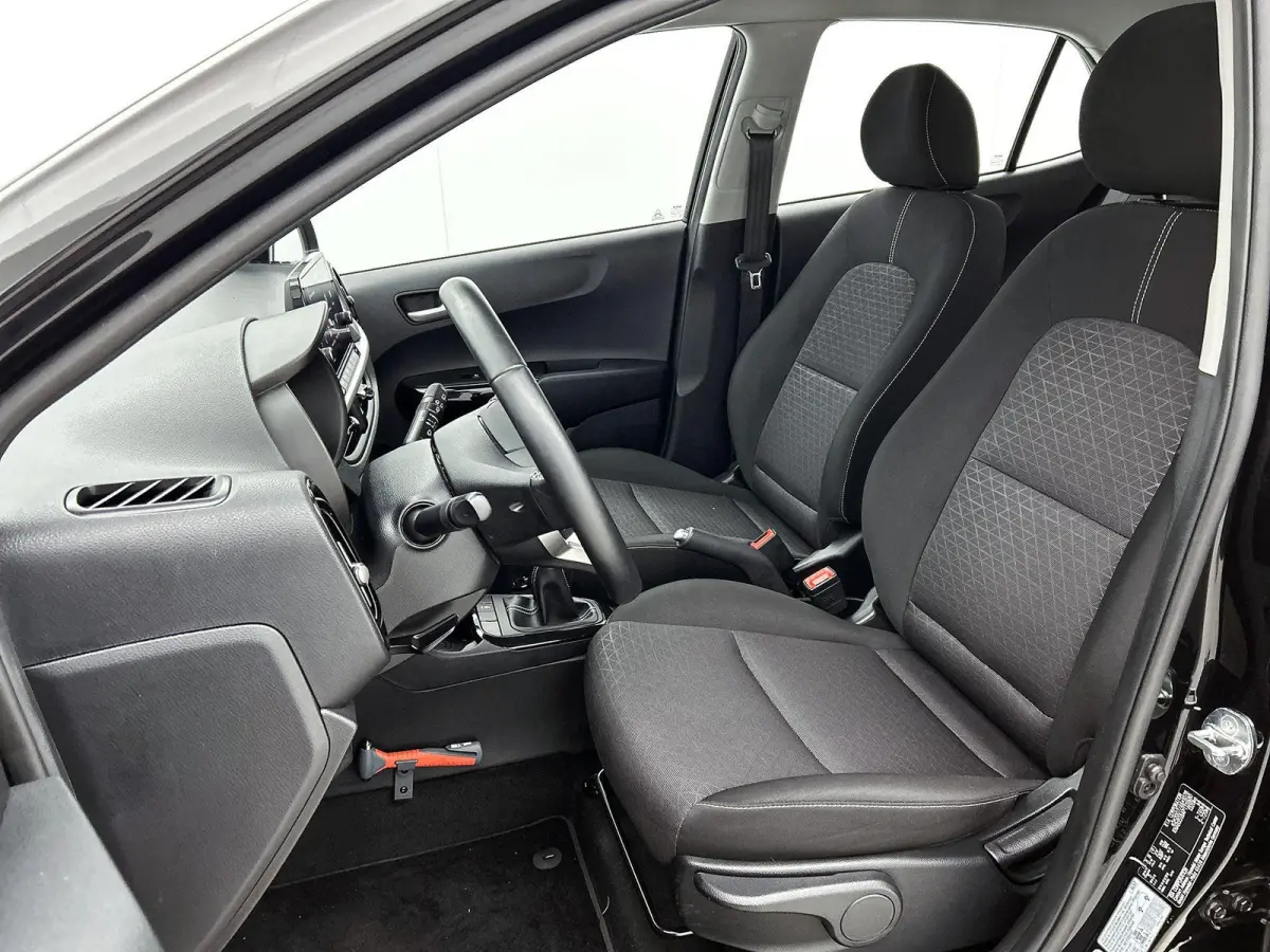 1.0 DPi DynamicLine | Apple Carplay / Android Auto | Achteruitrijcamera | Airco |