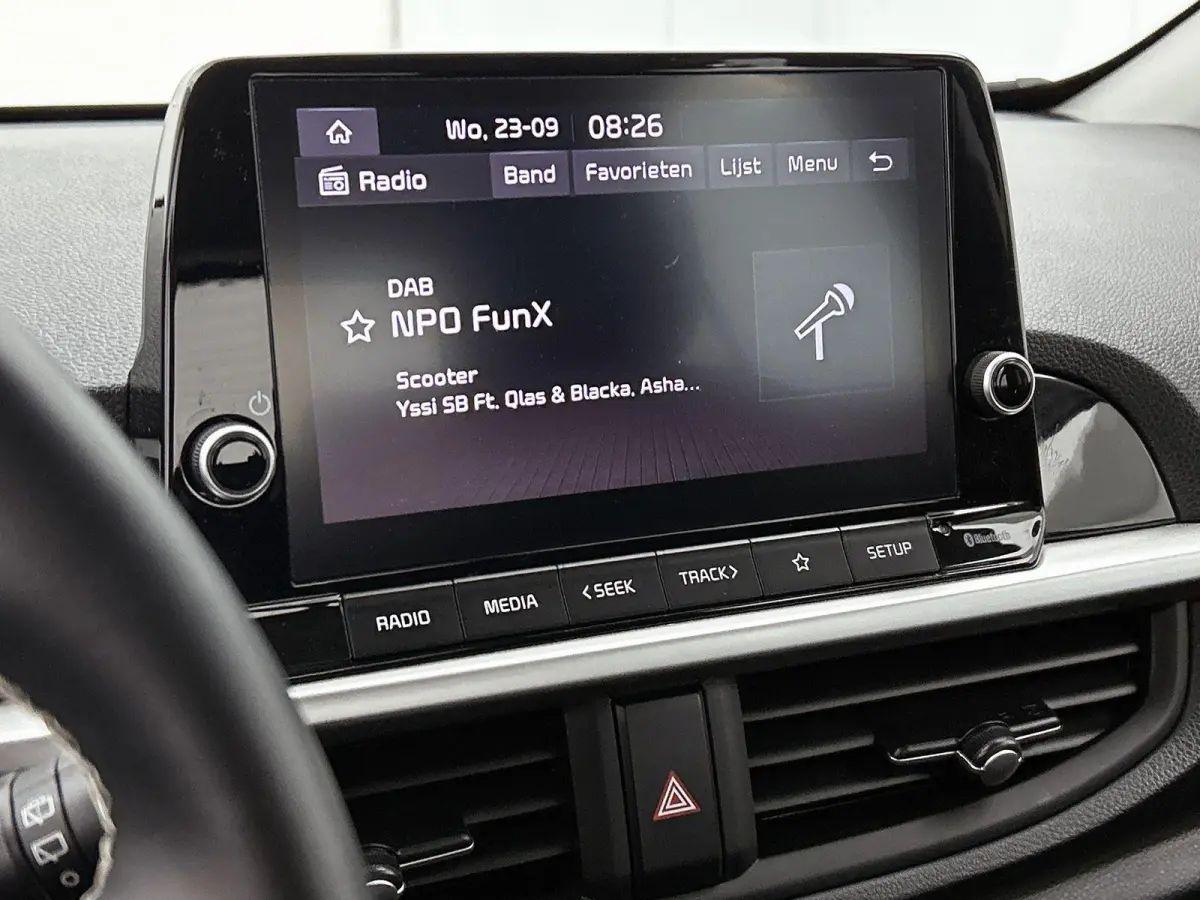 1.0 DPi DynamicLine | Apple Carplay / Android Auto | Achteruitrijcamera | Airco |