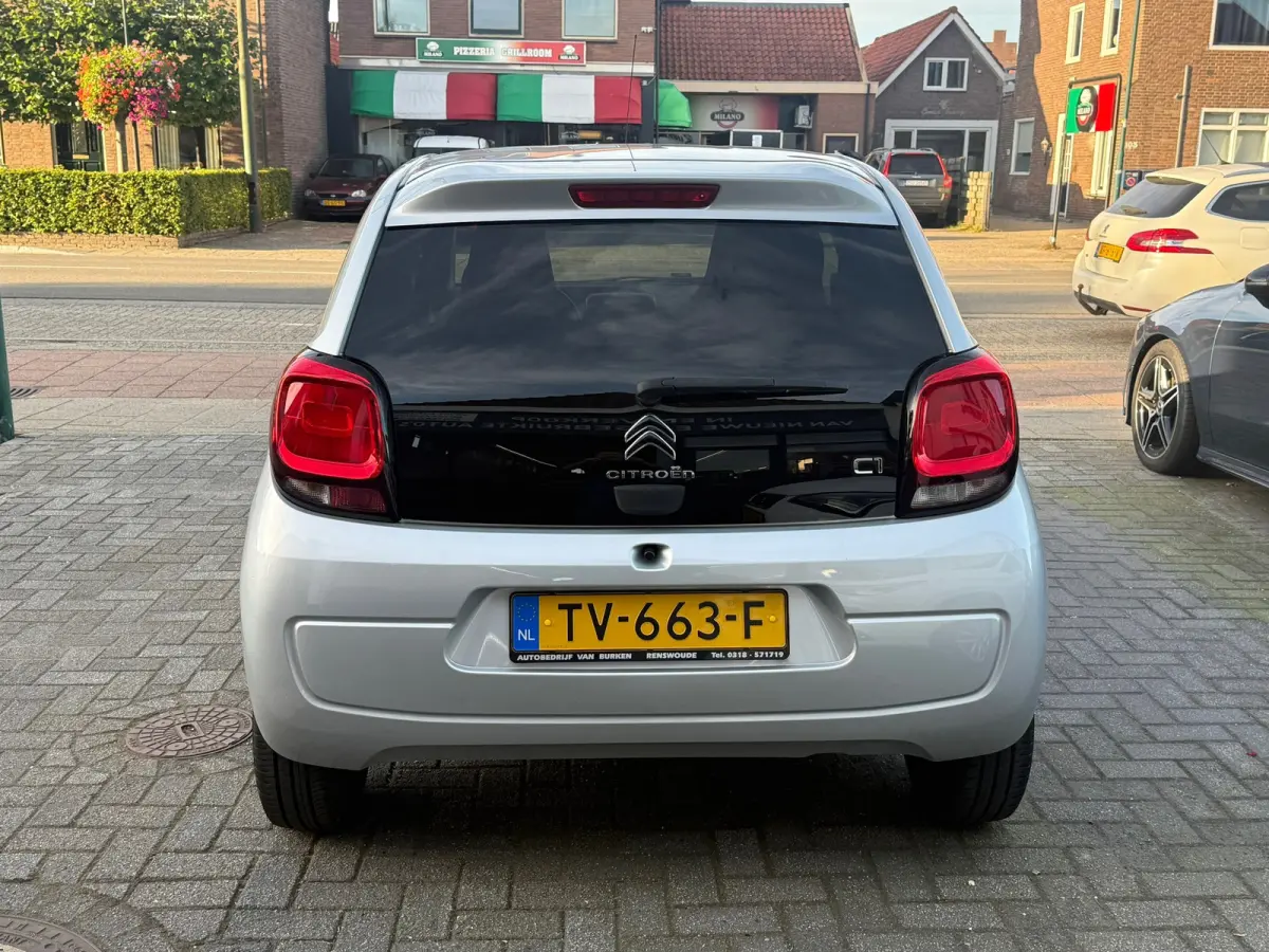 1.0 VTi Feel, Airco,Stuurbekrachtiging,Extra getint glas,Elektr.ramen en spiegels