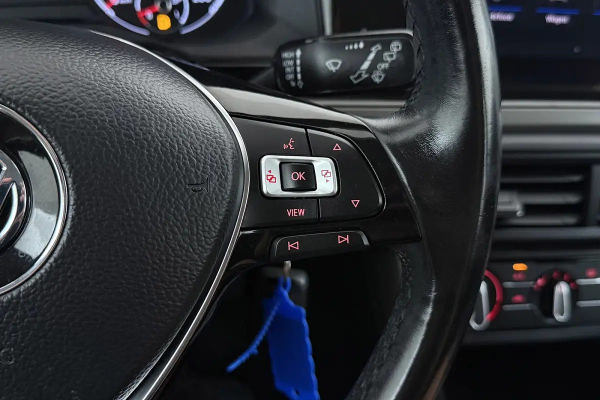 1.0 MPI Comfortline | Org NL | CarPlay | Cruise Control | 17" Velgen |