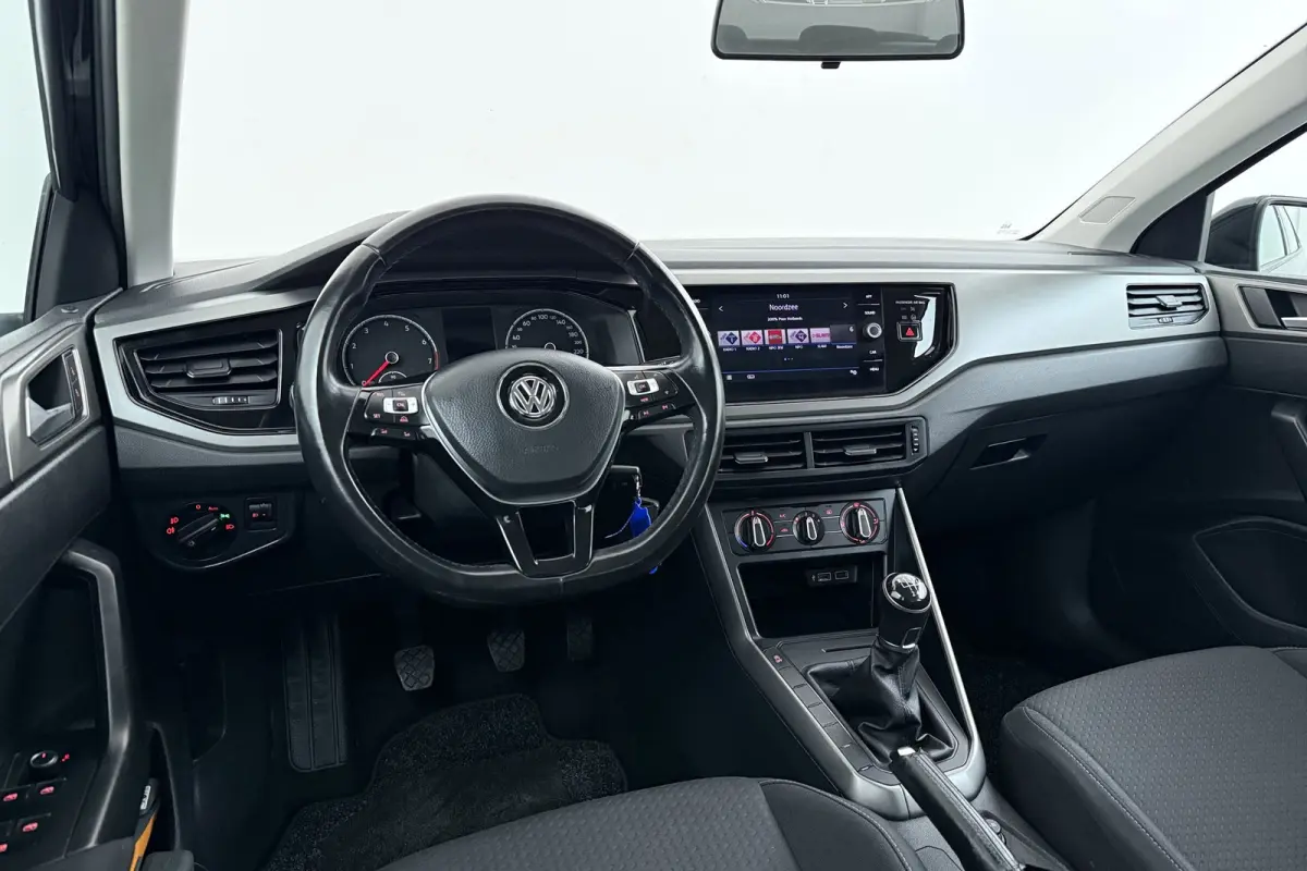 1.0 MPI Comfortline | Org NL | CarPlay | Cruise Control | 17" Velgen |
