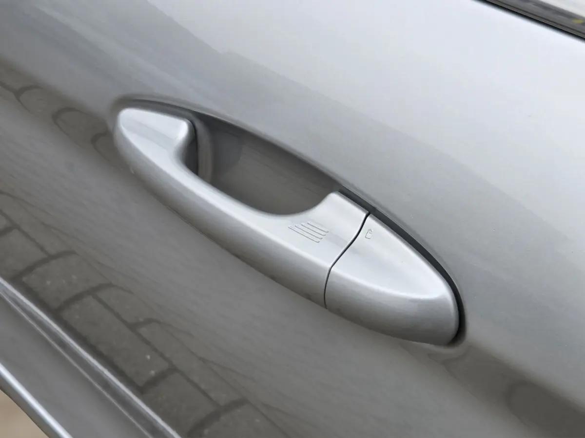 Vignale Keyless | Carplay | Adaptieve cruise | Camera | Stuur- stoelverw. | Half Leder | 17"