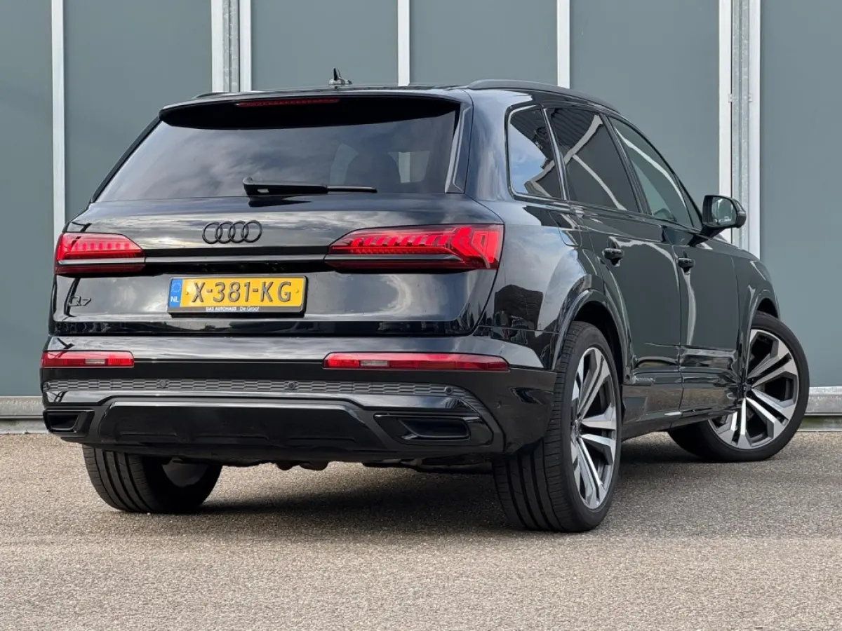 55 TFSI e Quattro S line 380pk | ACC | Luchtvering | SOH89%